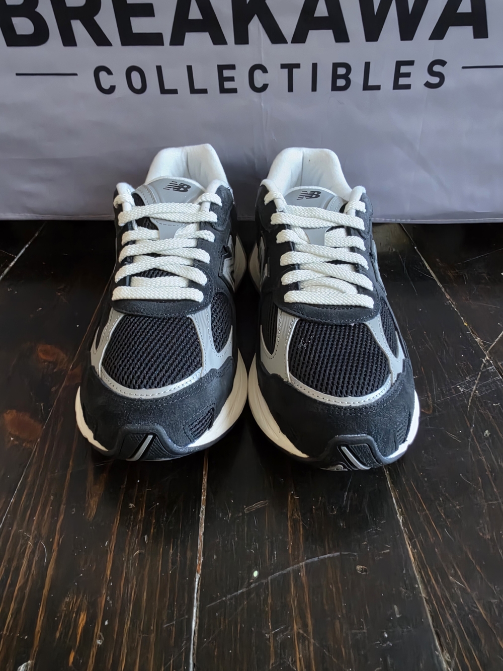 New Balance 2010 Men’s Size 11.5 New Unworn Sneakers – Damaged Box